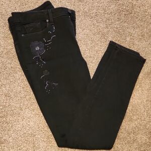 PAIGE Black Skinny Jeans with Floral Embroidery